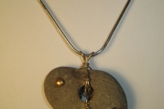 stone-necklace